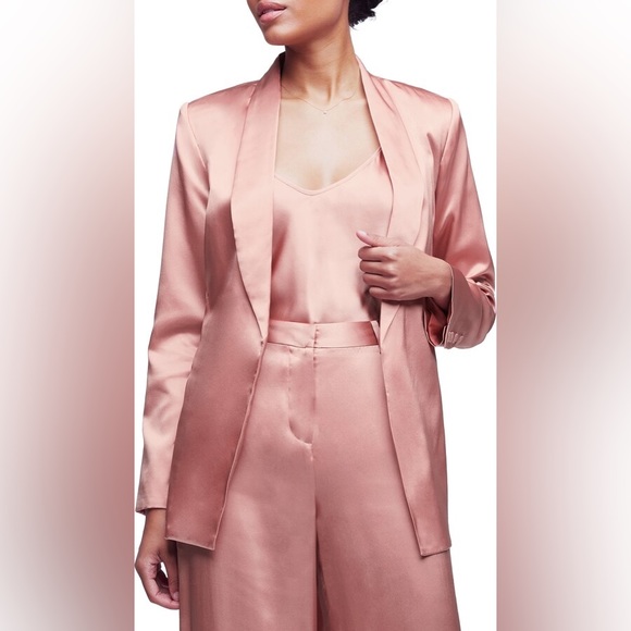 L’AGENCE Everly Wrap Blazer - Picture 6 of 16